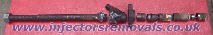 Injectors snapped during profesional injectrors
                removals from 2.0 / 2.2 HDi engine