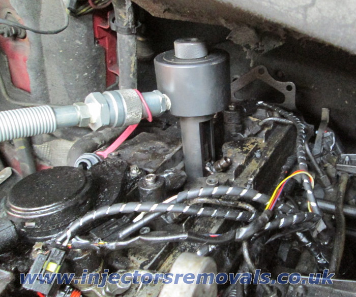 Injector removal from any Mercedes with CDI
                engines (above A class W168)